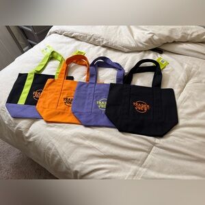 Trader Joe's Halloween Reusable Tote Bags Set (4)